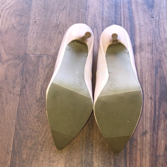 Heels - Picture 2 of 2